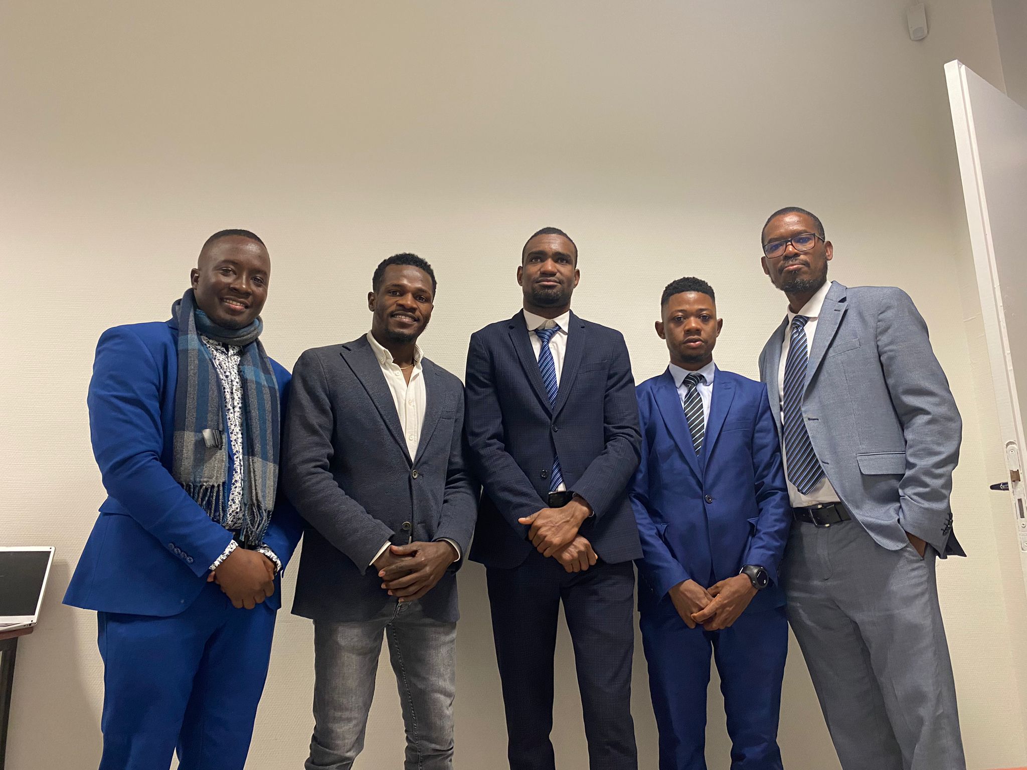 Forum International sur la crise haïtienne à Paris: expression de la volonté de la jeunesse haïtienne de participer à la résolution de la crise